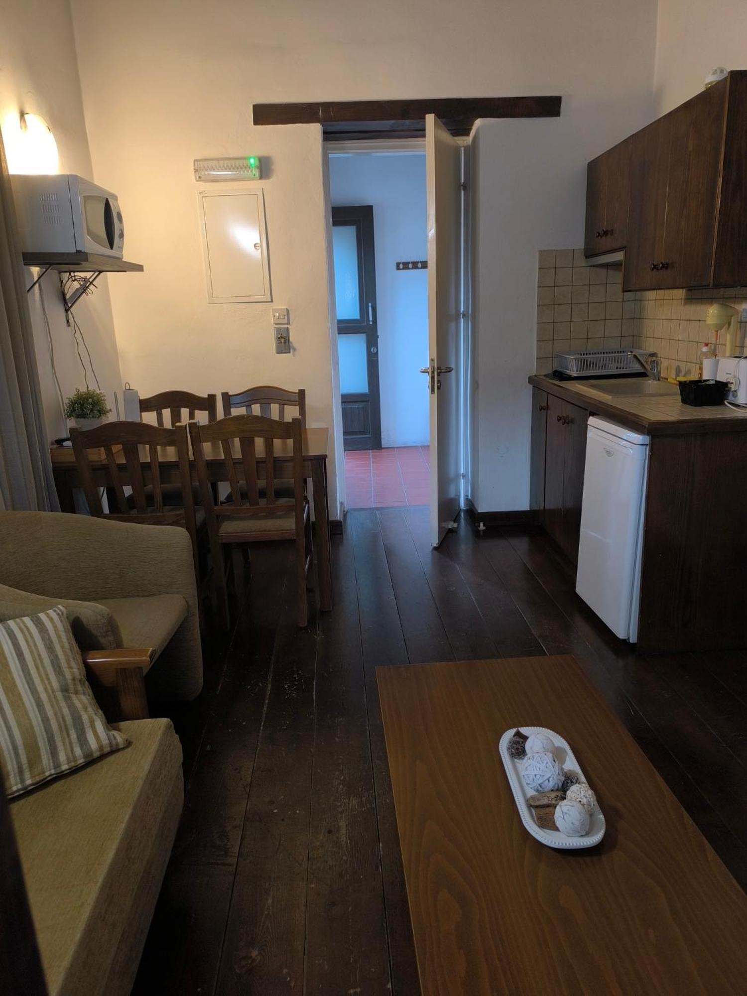 Enipnion Apartments Какопетрія Екстер'єр фото